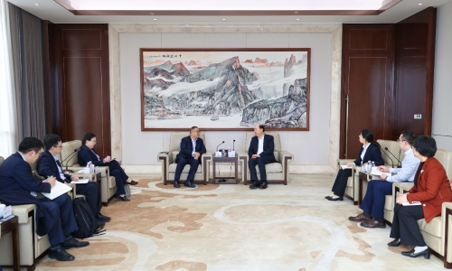 寧波銀行總行副行長王勇杰蒞臨桐昆調研